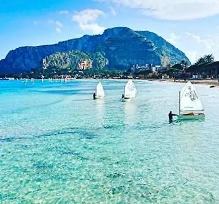 Casa A Mondello 2 Passi Dal Mare Apartment *
